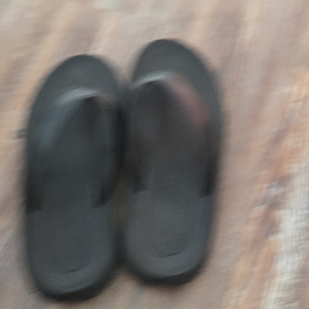 Under Armour Black Flip-Flops for Men - Picture 4 of 6